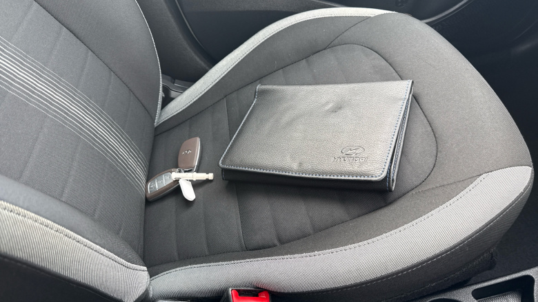 Hyundai i10 1.0 MPi Premium 5dr Petrol Hatchback